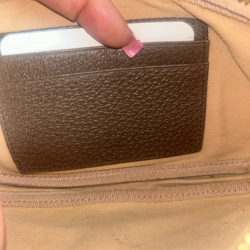 Gucci Beige and Brown Crossbody Bag with Red and Green Accents - Picture 6 of 8